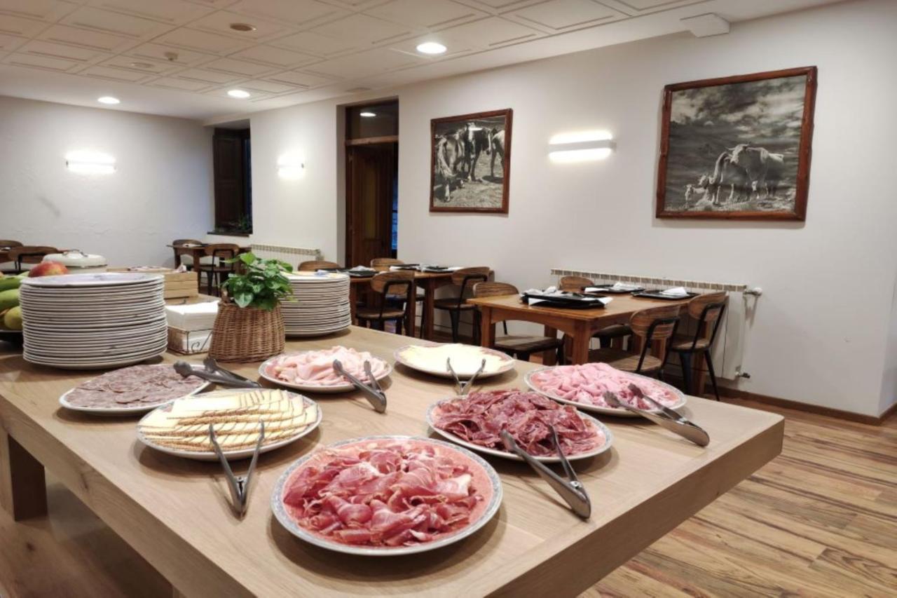 Hotel Saurat Espot Ngoại thất bức ảnh