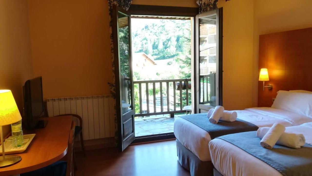 Hotel Saurat Espot Ngoại thất bức ảnh