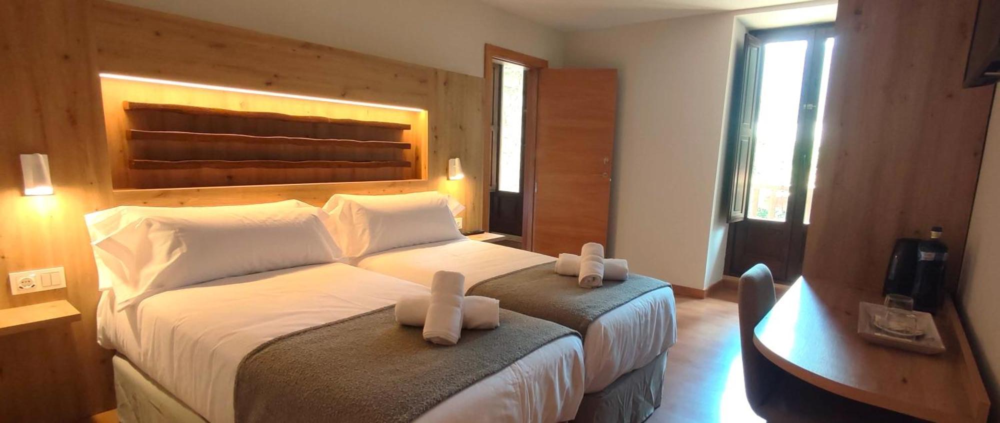 Hotel Saurat Espot Ngoại thất bức ảnh