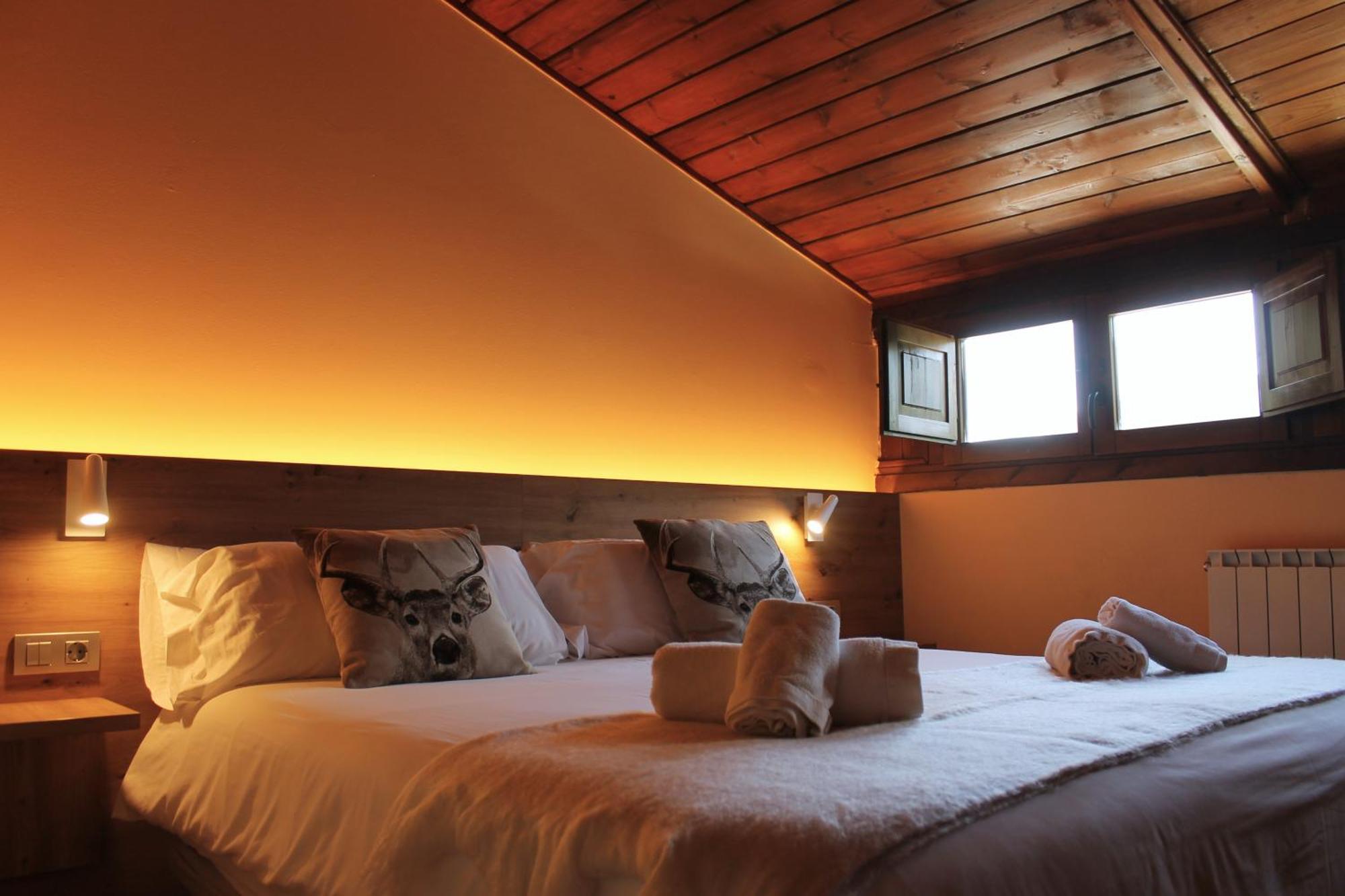 Hotel Saurat Espot Ngoại thất bức ảnh