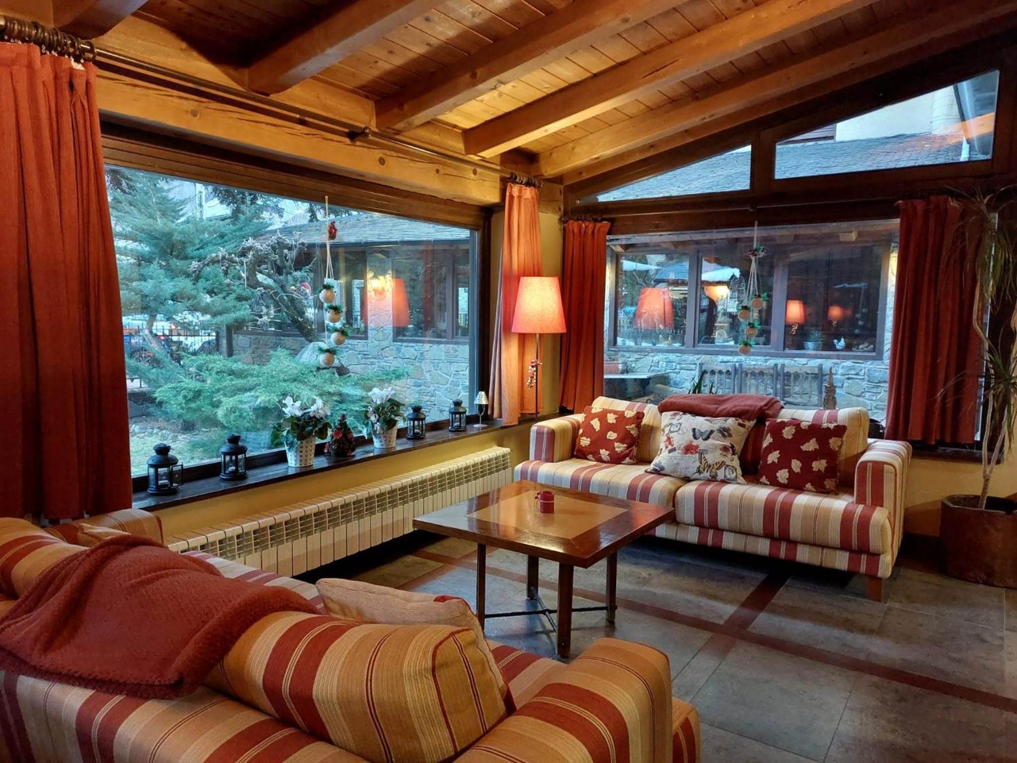 Hotel Saurat Espot Ngoại thất bức ảnh